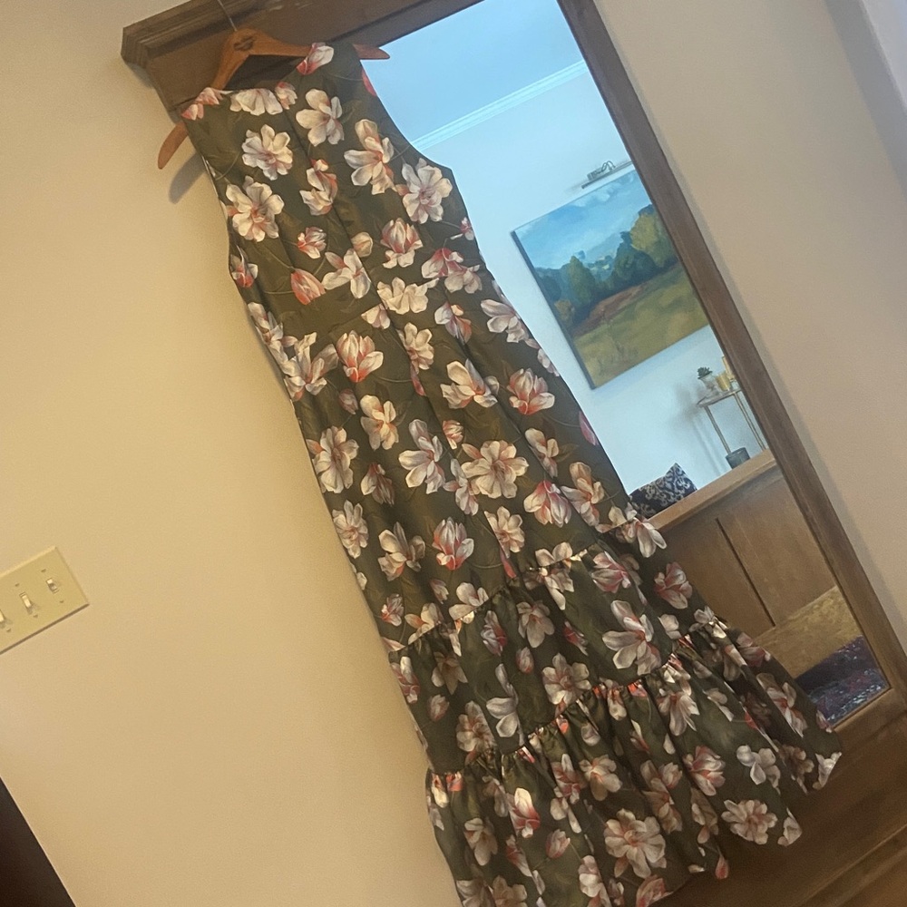 Sachin & Babi Rori gown, Moss Magnolia, size 12 , like new. - Picture 6 of 6